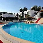 Maison 48 4* غومْبيت