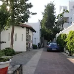Maison 48 غومْبيت