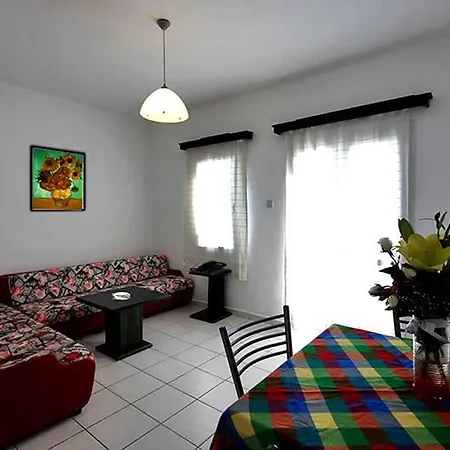 Aparthotel Maison 48 4*