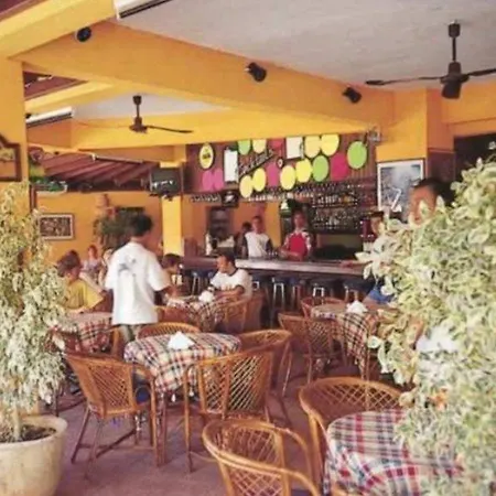 Aparthotel Maison 48 4*